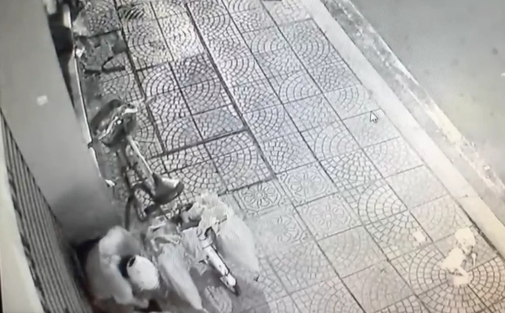 Công ty CP Cấp nước Bến Thành đã bị mất 70 đồng hồ nước. Ảnh chụp qua camera