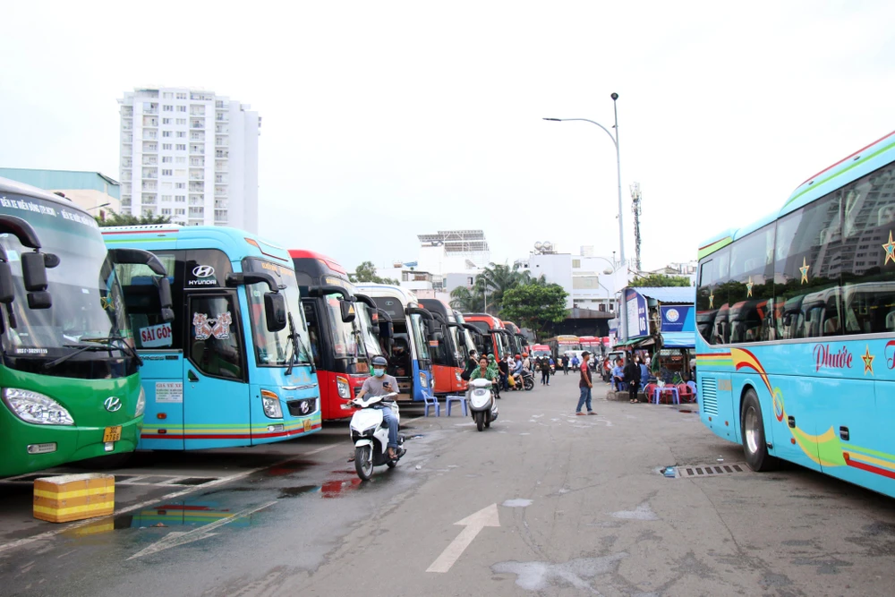 Khung cảnh tại Bến xe Miền Đông trong chiều ngày 31-8. Ảnh: ĐT.