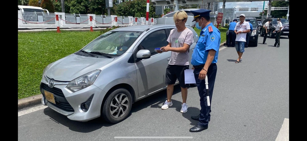 Tiến hành kiểm tra hoạt động vận tải cả trong và ngoài sân bay. Ảnh: ĐT.