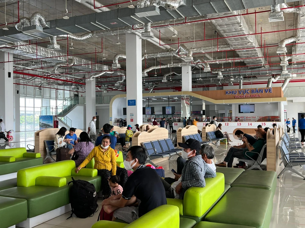 TP.HCM yêu cầu gỡ vướng nhiều vấn đề liên quan đến Bến xe Miền Đông mới. Ảnh: ĐT.