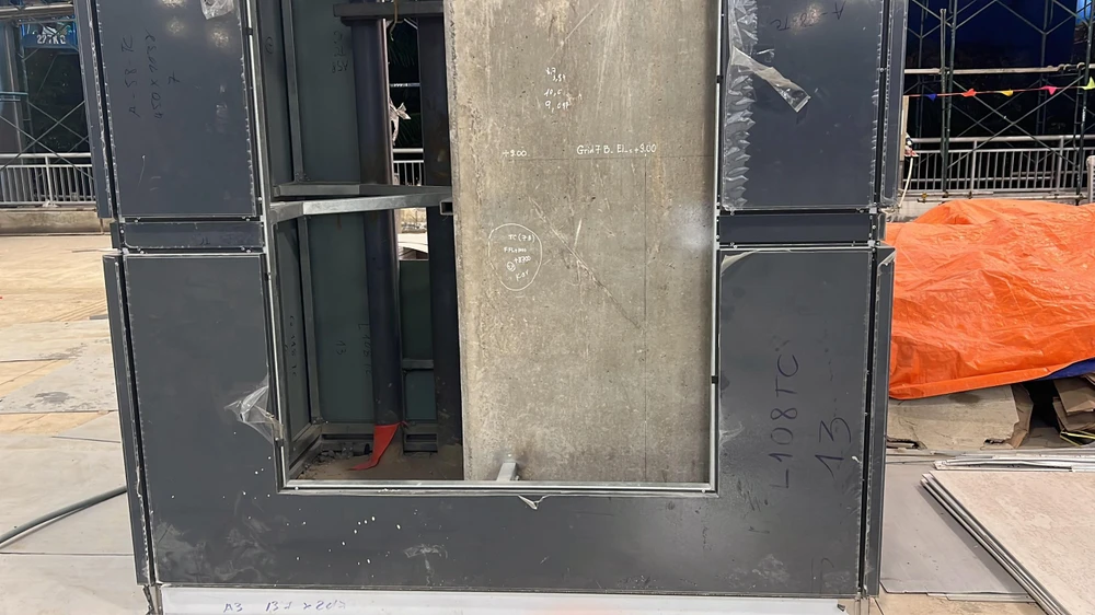 Ga Tân Cảng đang được thi công ngày đêm để đẩy nhanh tiến độ. Ảnh: ĐT