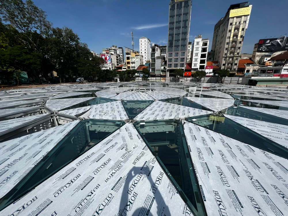 Lộ diện giếng trời 'khổng lồ' tại ga Bến Thành, tuyến metro số 1 ảnh 4