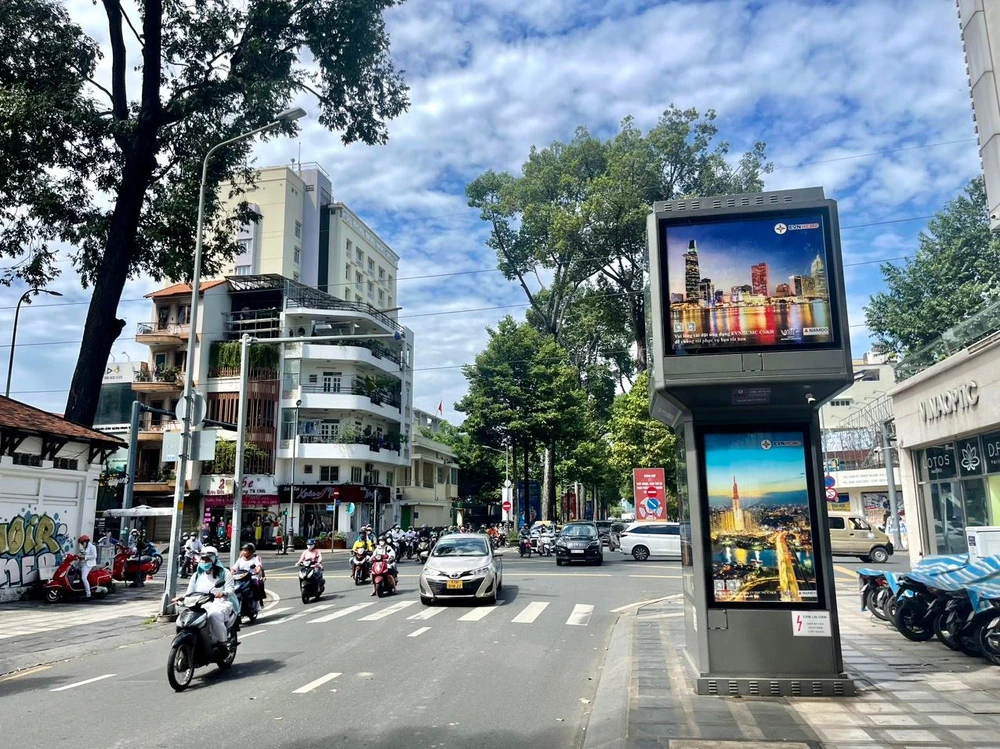 Ngầm hóa lưới điện góp phần chỉnh trang, cải thiện mỹ quan đô thị. Ảnh: ĐÀO TRANG. Ngầm hóa lưới điện góp phần chỉnh trang, cải thiện mỹ quan đô thị. Ảnh: ĐÀO TRANG.