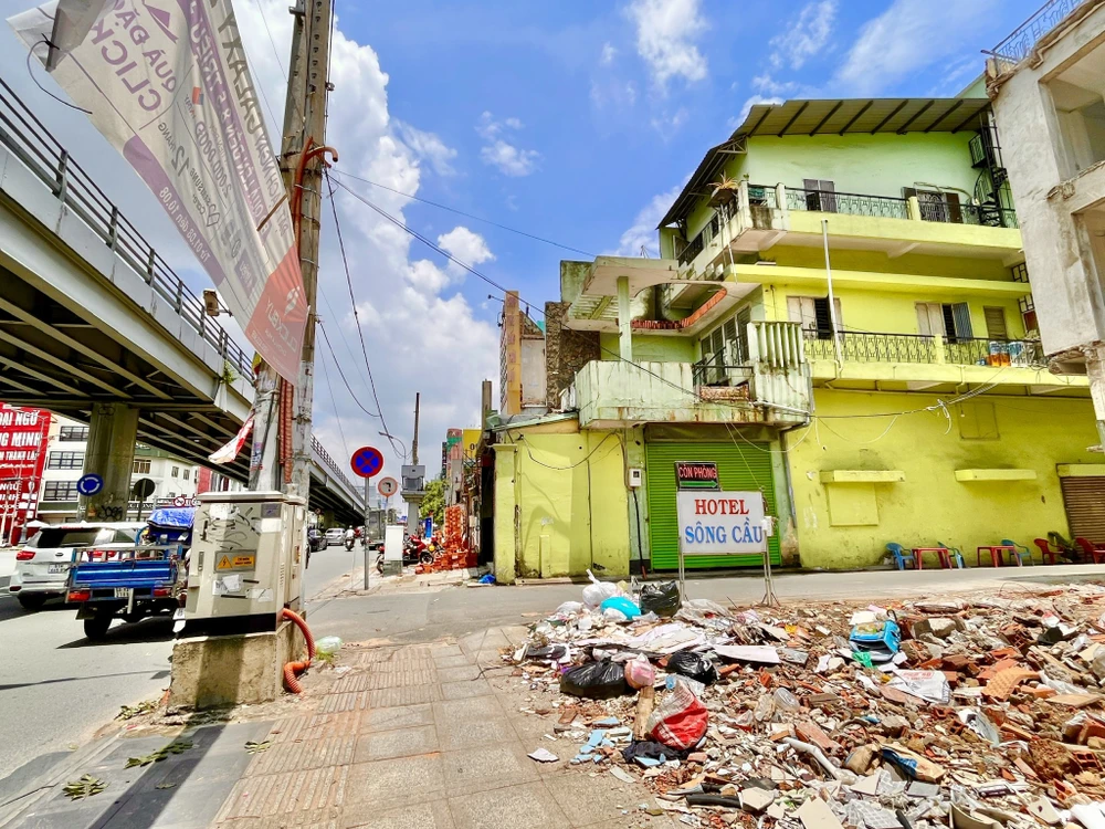 Dự kiến sẽ khởi công dự án đường nối Trần Quốc Hoàn - Cộng Hòa vào ngày 25-12. Ảnh: Nguyệt Nhi.