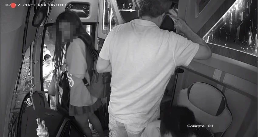 Tài xế bị hành hung trong chuyến từ TP.HCM – Nha Trang. Ảnh: PLO. Tài xế bị hành hung trong chuyến từ TP.HCM – Nha Trang. Ảnh: PLO.