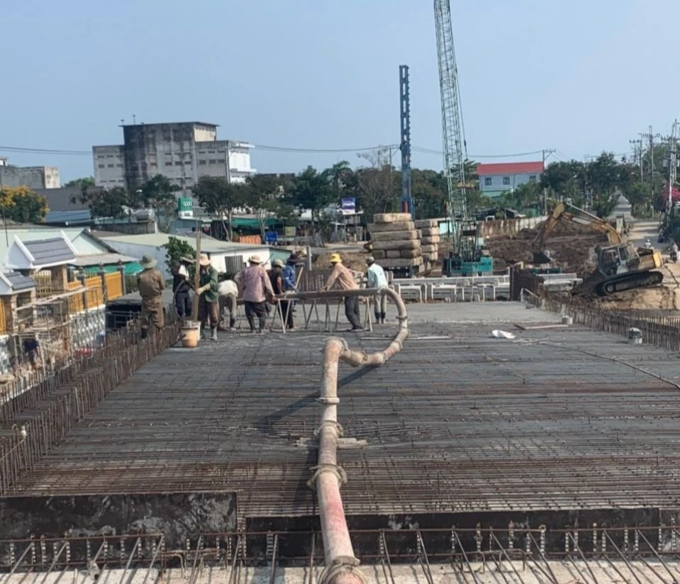 Hiện nay dự án đang đạt 80% tổng khối lượng, dự kiến sẽ hoàn thành vào dịp 2-9-2023.