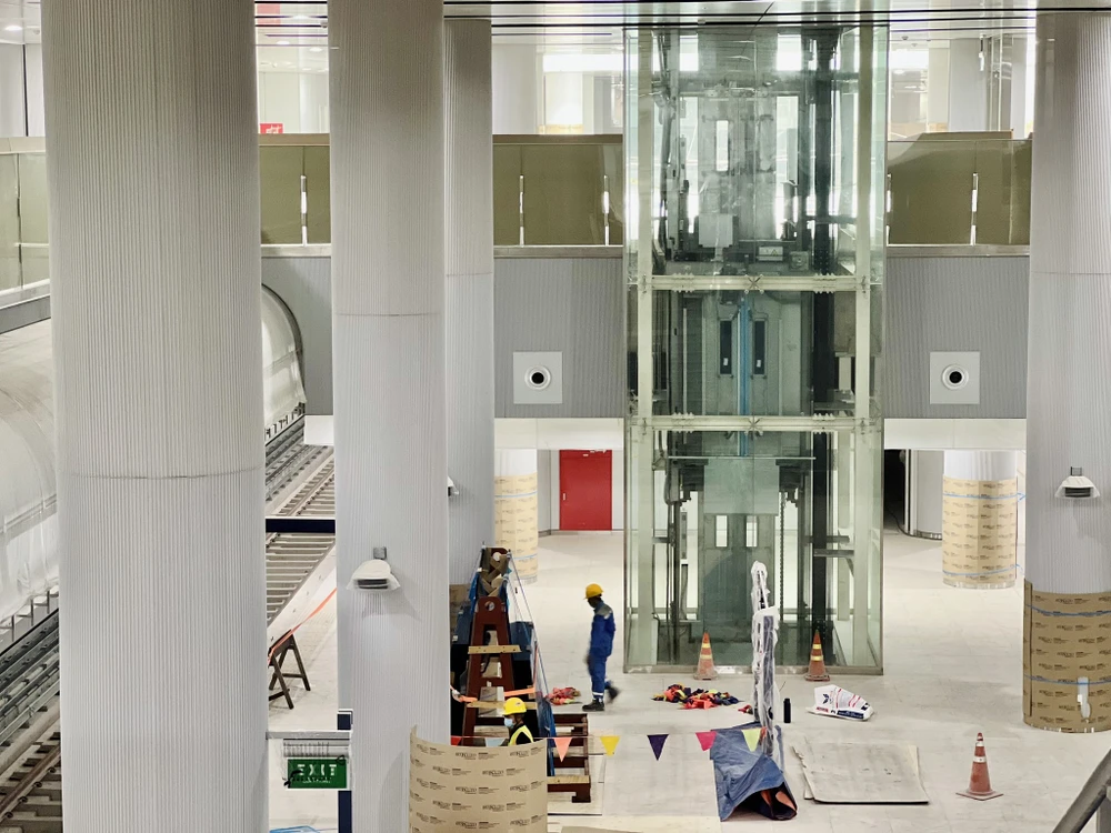 Hệ thống thang máy tuyến metro số 1. Ảnh: MAUR