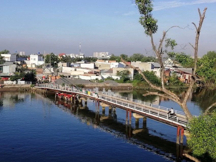 Cầu Phước Lộc cũ, huyện Nhà Bè. Ảnh: THU TRINH