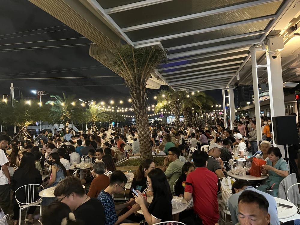 Ước tính có khoảng 5.000 lượt đi buýt sông/ngày.