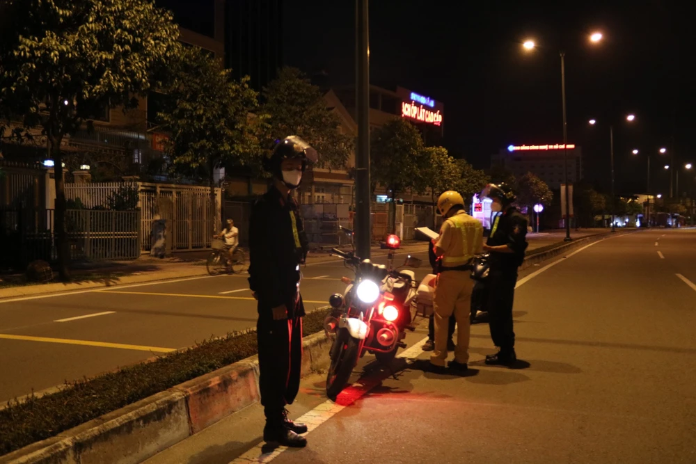 z4775417643699_5c000c8d7ae66c9e6a3d58e87b16c6c4 (1).jpg