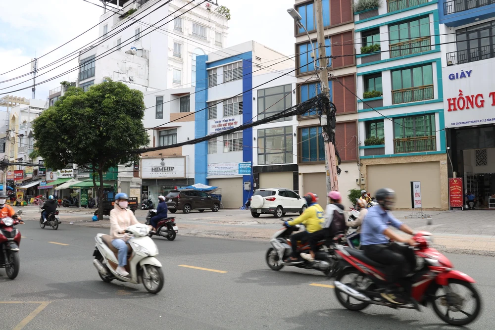 Từ ngày khởi công gói thầu kỹ thuật metro số 2, hiện trạng dự án ra sao?
