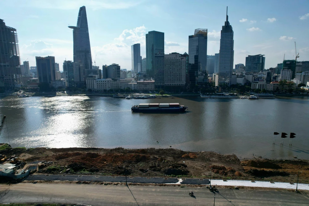 cầu đi bộ Sài Gòn