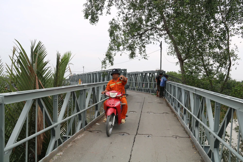 cầu Kênh Xáng Dọc, huyện Bình Chánh