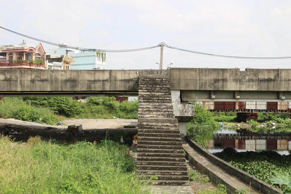 cầu Tân Kỳ Tân Quý