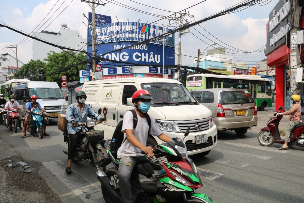 đường Đỗ Xuân Hợp