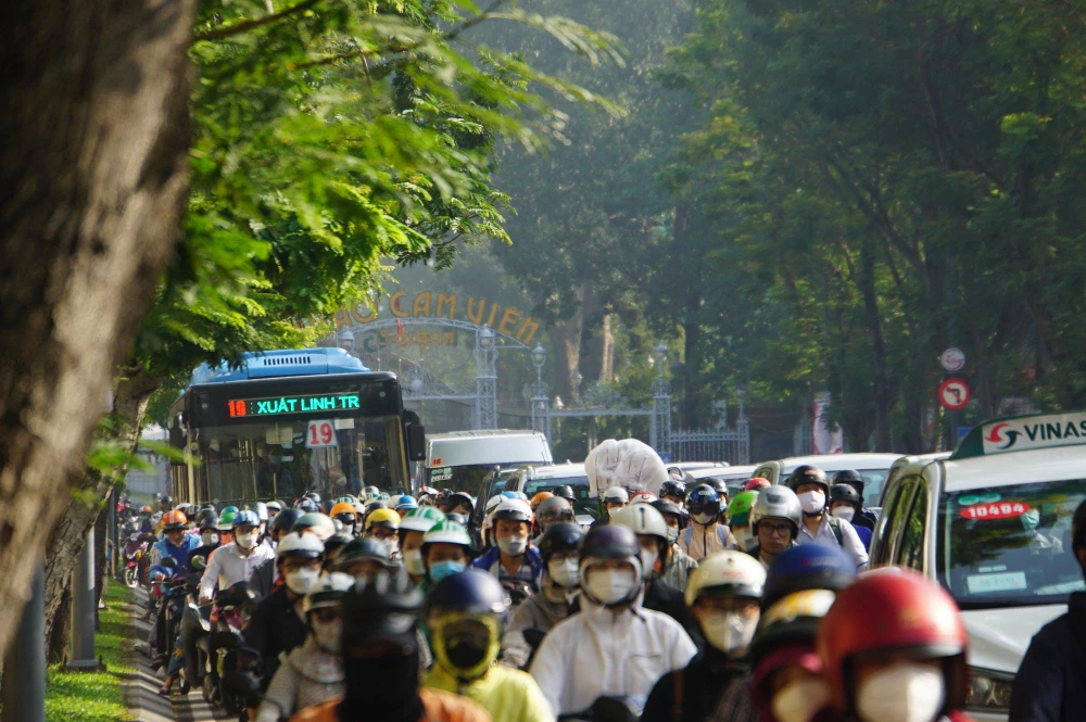 cấm xe lưu thông ở trung tâm TP.HCM