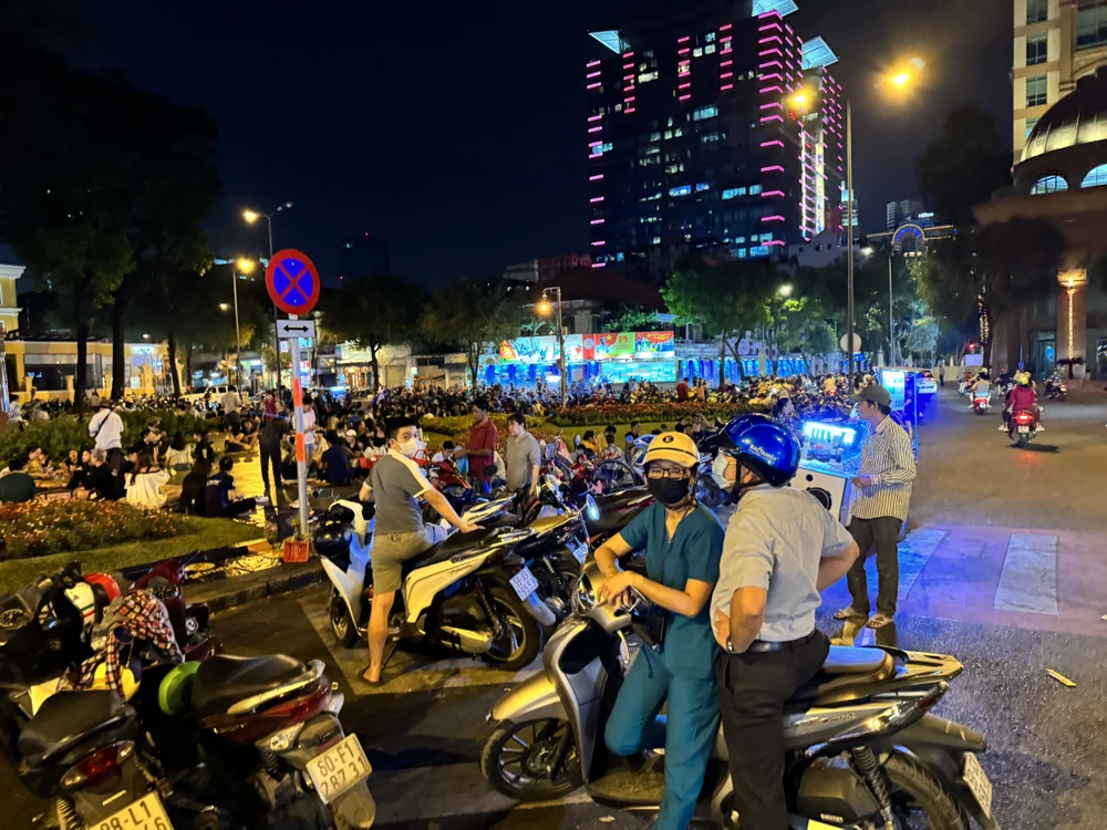 thiếu bãi giữ xe