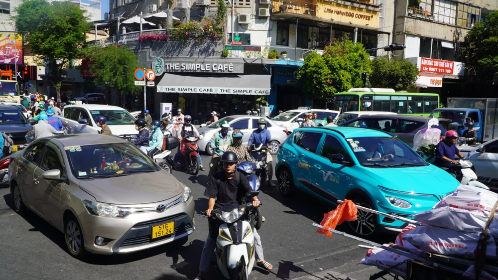 ùn ứ ở trung tâm quận 1