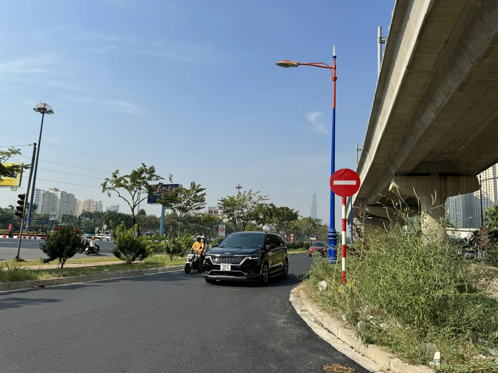 song hành Võ Nguyên Giáp