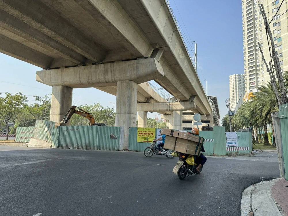 song hành Võ Nguyên Giáp