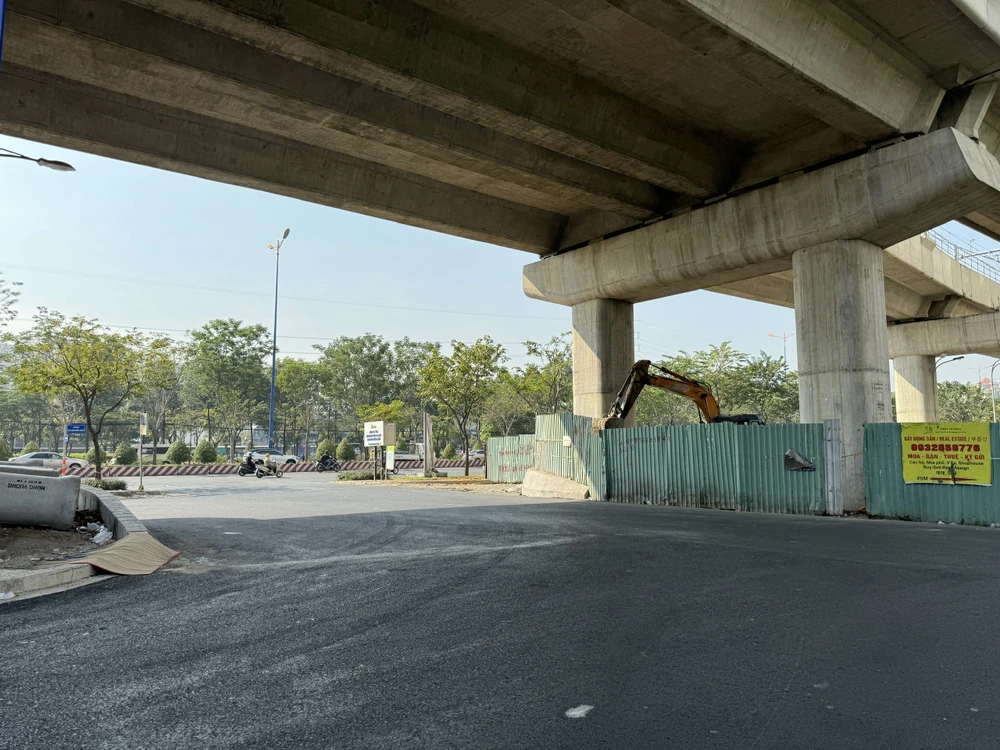 song hành Võ Nguyên Giáp