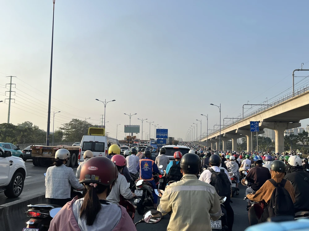 ùn ứ ở Võ Nguyên Giáp