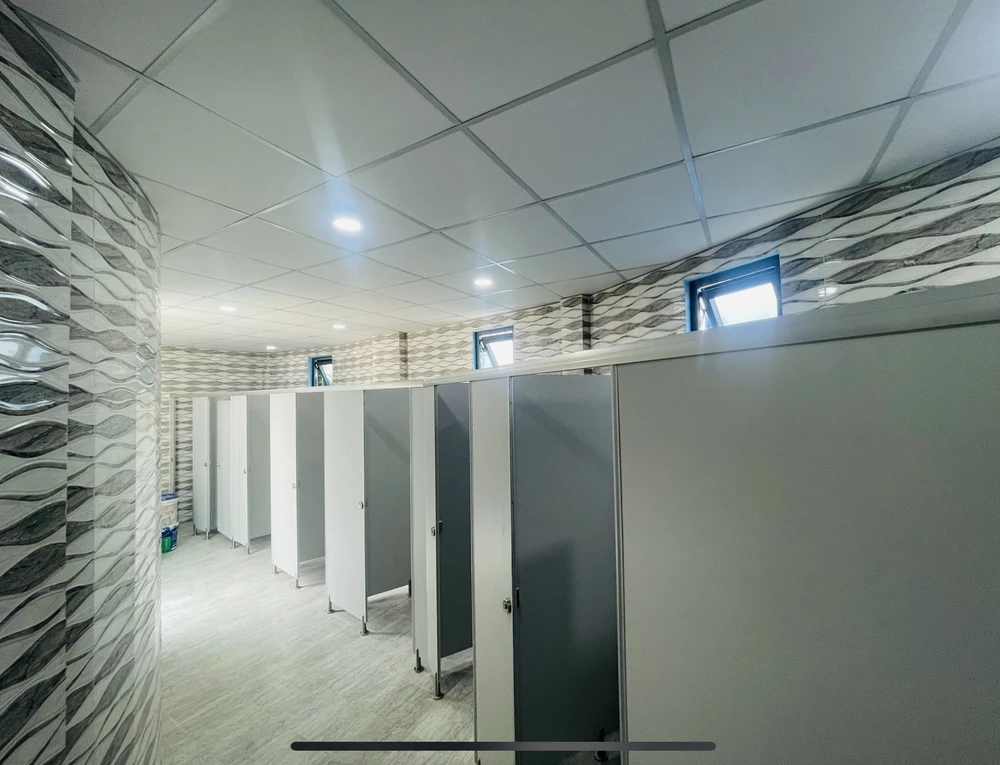 nhà vệ sinh công cộng