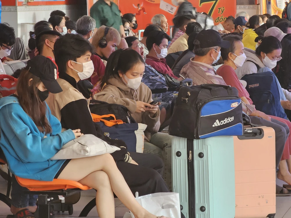 Bến xe miền Tây