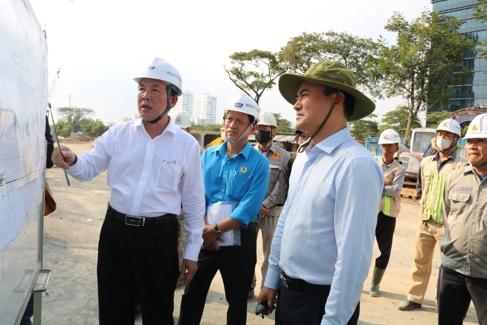 tiến độ dự án