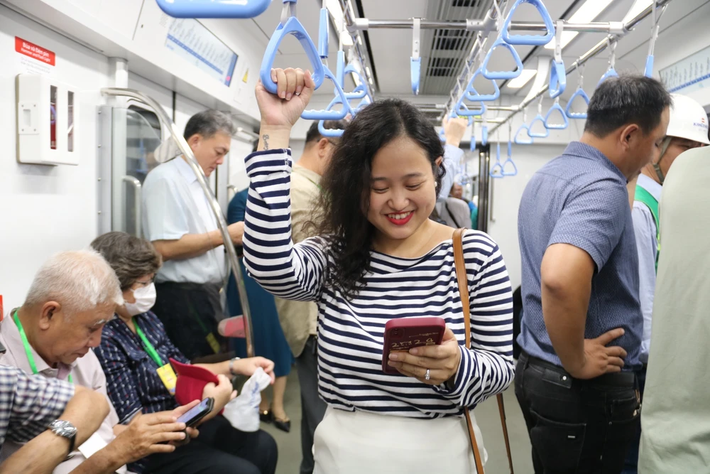 chạy thử metro số 1