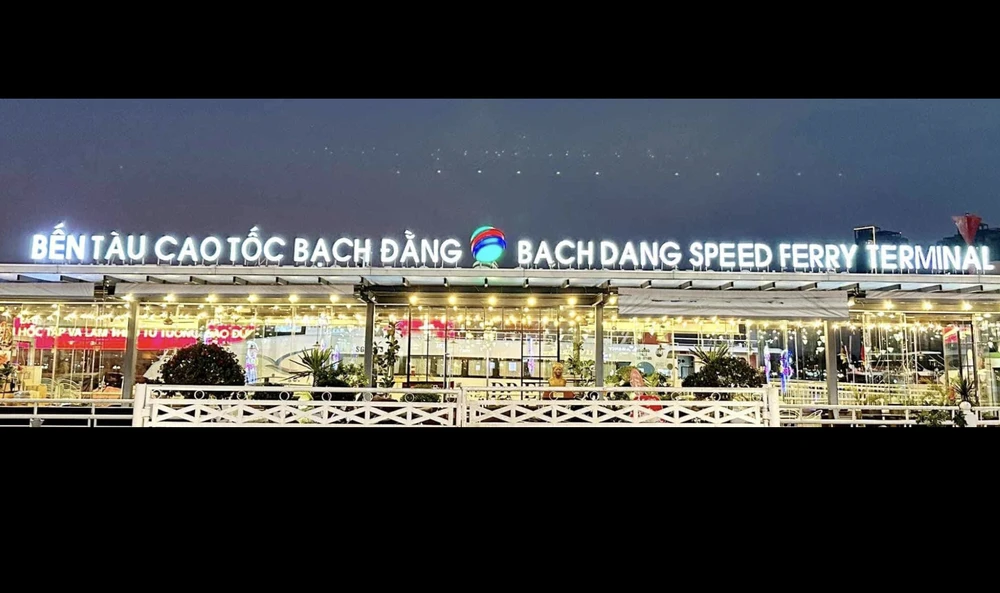Bến tàu cao tốc Bạch Đằng