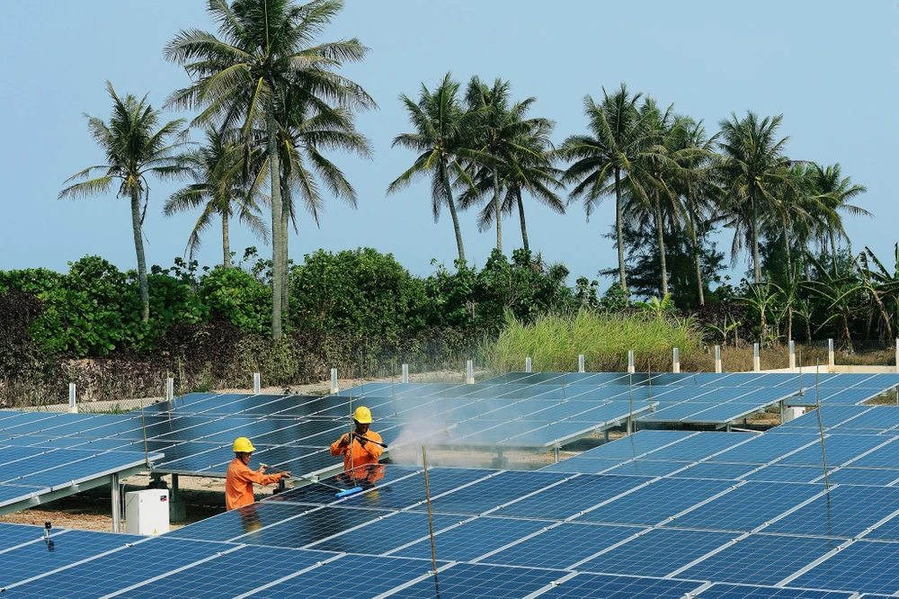 đảo Lý Sơn dùng điện lưới quốc gia