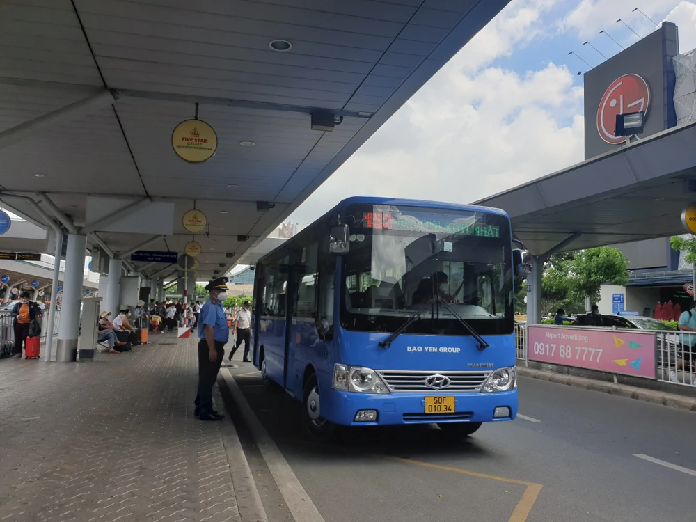 sân bay Tân Sơn Nhất