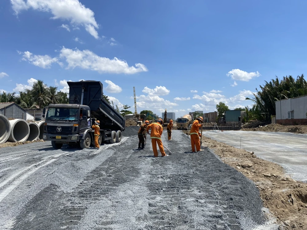 dự án trọng điểm của TP.HCM thi công xuyên lễ.