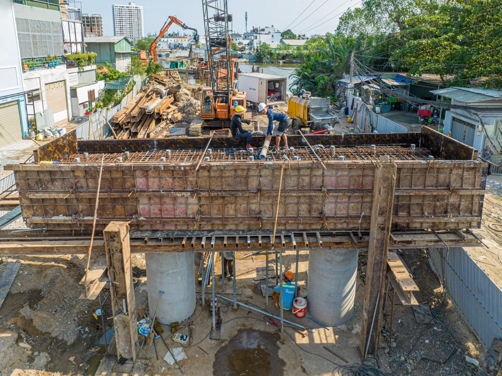 cầu Rạch Đỉa, huyện Nhà Bè sắp về đích