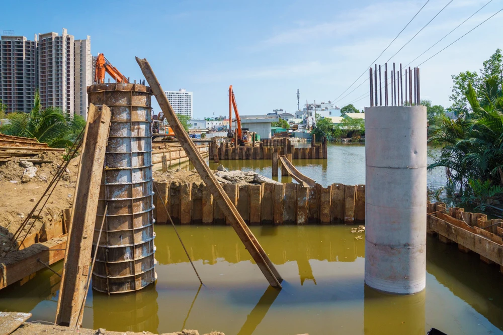 cầu Rạch Đỉa, huyện Nhà Bè sắp về đích