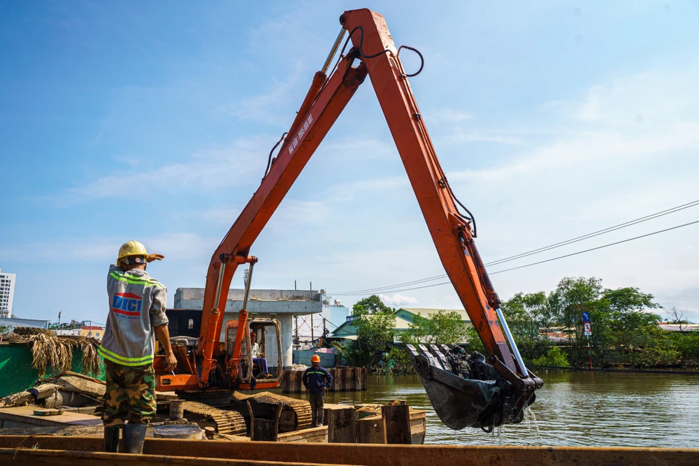 cầu Rạch Đỉa, huyện Nhà Bè sắp về đích