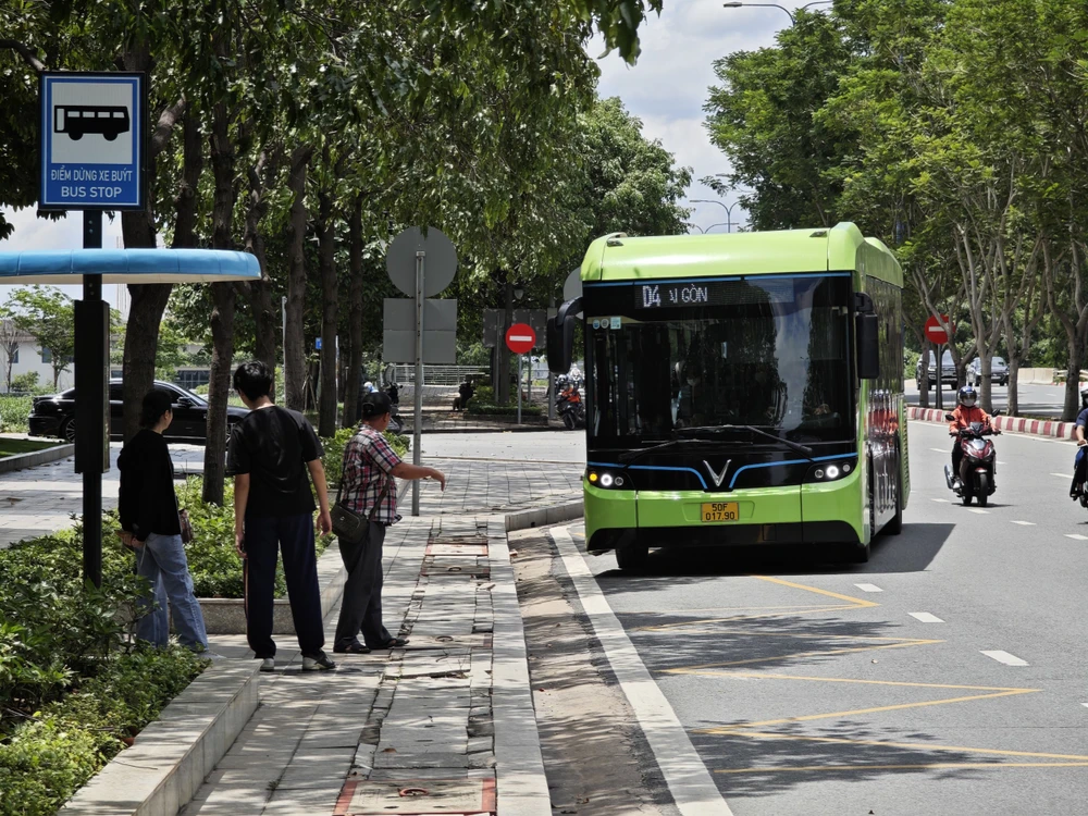 xe buýt điện ở TP.HCM