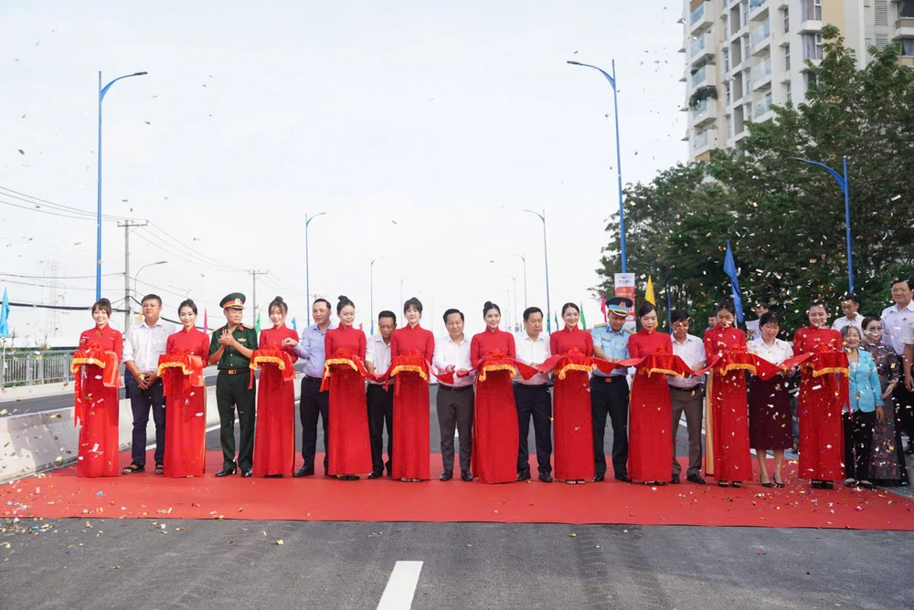 Chính thức thông xe dự án cầu Nam Lý, TP Thủ Đức thay thế đập Rạch Chiếc