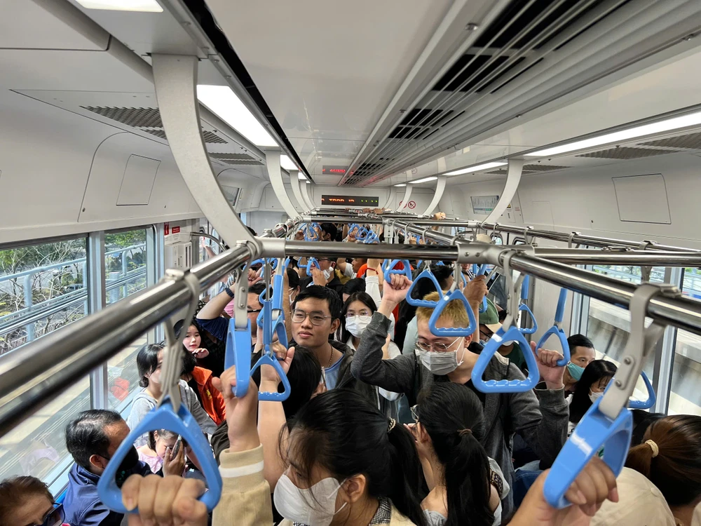 10 ngày Tết, metro số 1 thu về hơn 11,7 tỉ đồng