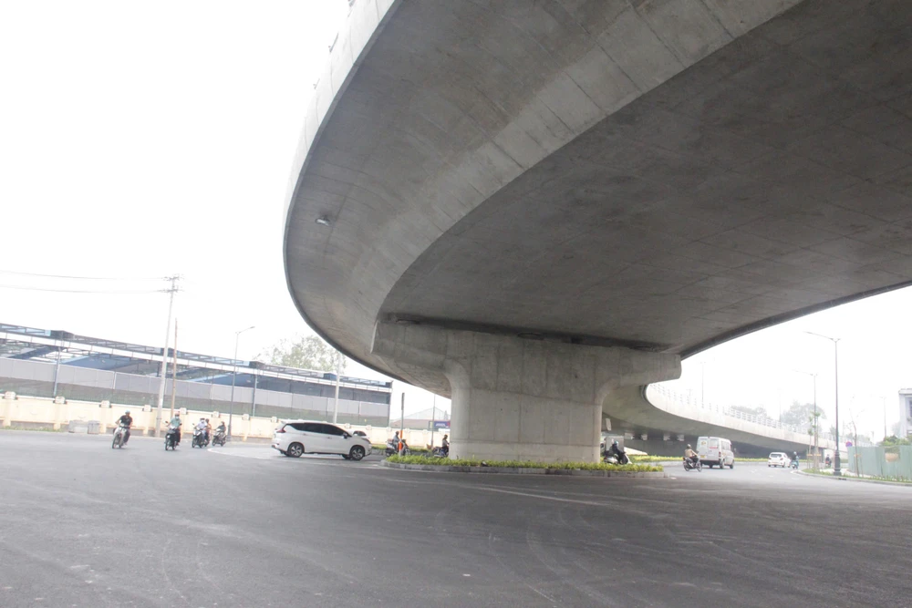 3 điểm kết nối với nhà ga T3, sân bay Tân Sơn Nhất đang chạy đua về đích