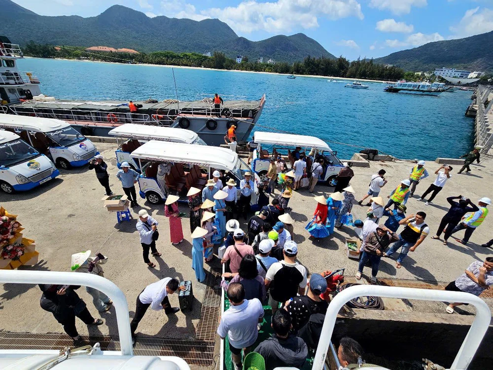 Tàu cao tốc TP.HCM - Côn Đảo sẽ tạm ngưng trong hai ngày tới