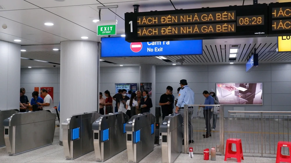 Bí thư Nguyễn Văn Nên làm trưởng Ban Chỉ đạo phát triển hệ thống mạng lưới đường sắt đô thị