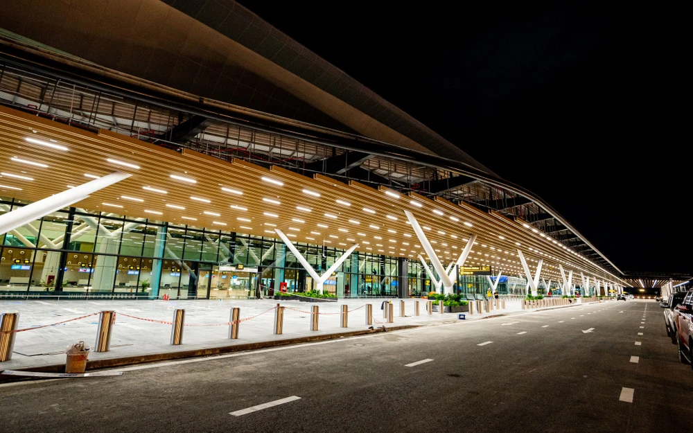 Ngày mai Nhà ga T3, sân bay Tân Sơn Nhất đón chuyến bay đầu tiên