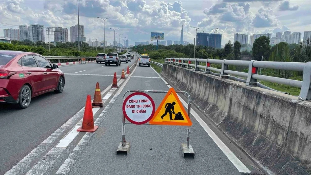 cao-toc-TP.HCM-Long-thanh-dau-giay.jpg