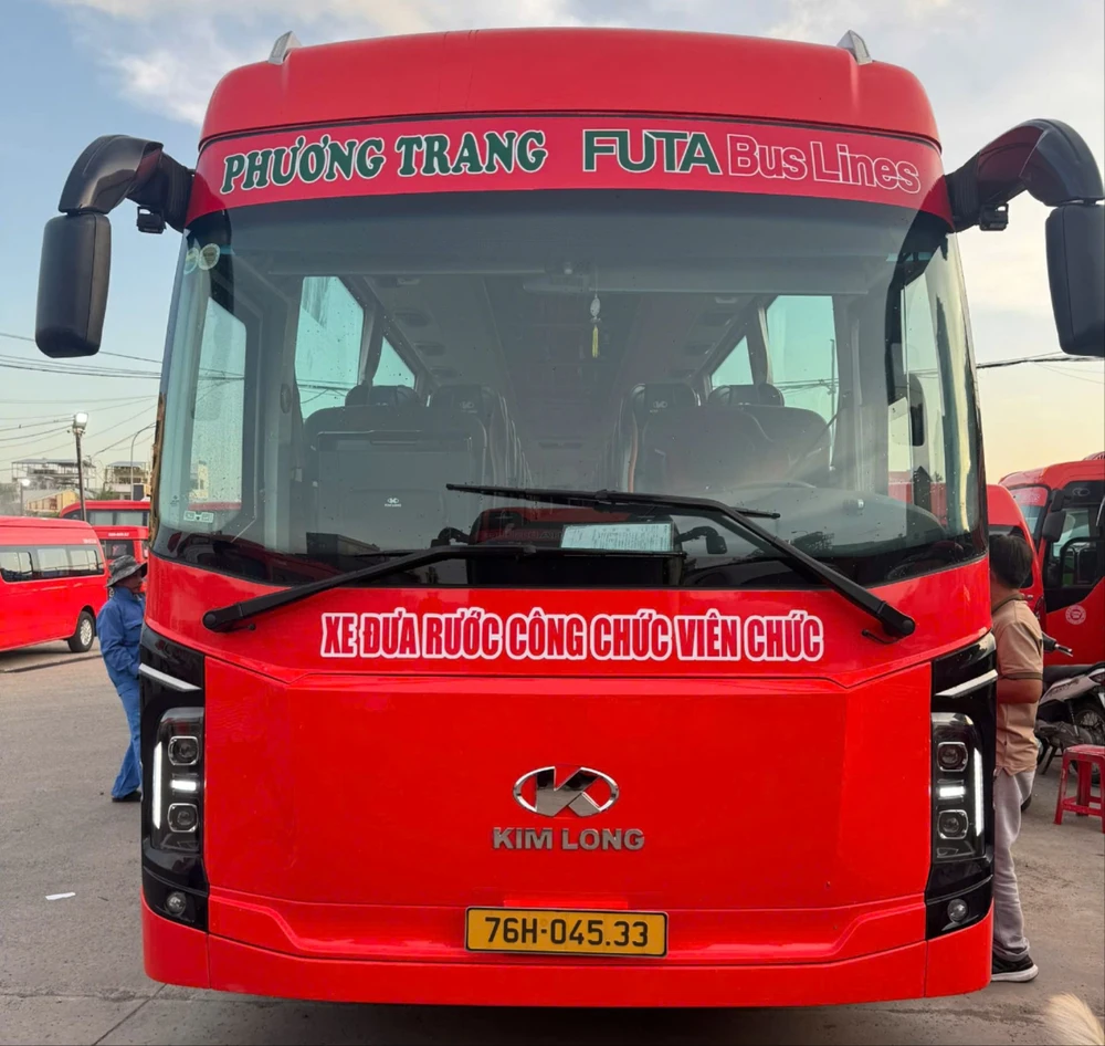 Chi tiết lộ trình xe đưa rước cán bộ công chức về TP.HCM làm việc từ ngày mai