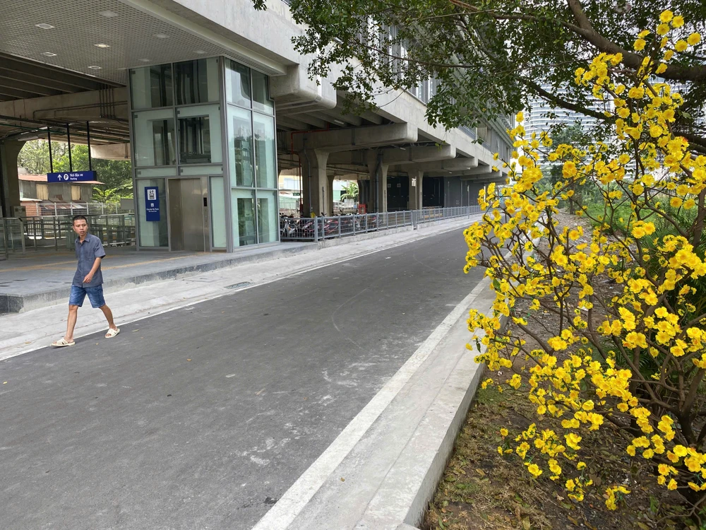 Thời gian giữ xe tại các bãi giữ xe là từ 4 giờ 30 đến 23 giờ mỗi ngày.