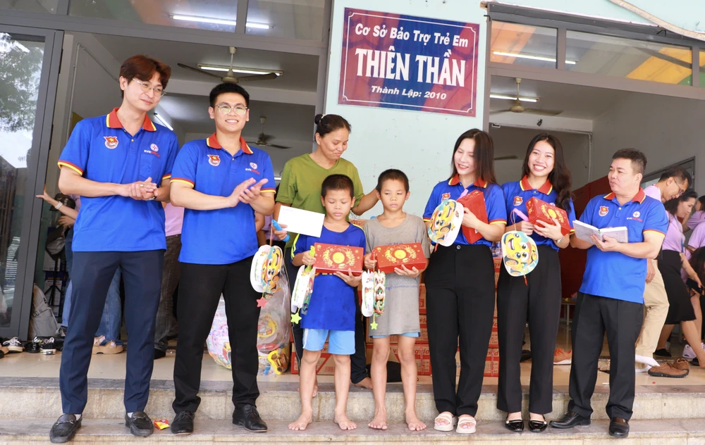 Ảnh chụp Màn hình 2025-10-08 lúc 19.00.29.png