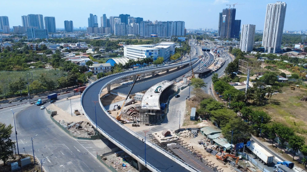 4nút giao An Phú.jpg