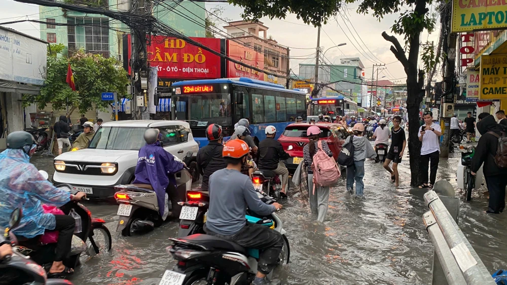 ngap-nuoc-3.jpg